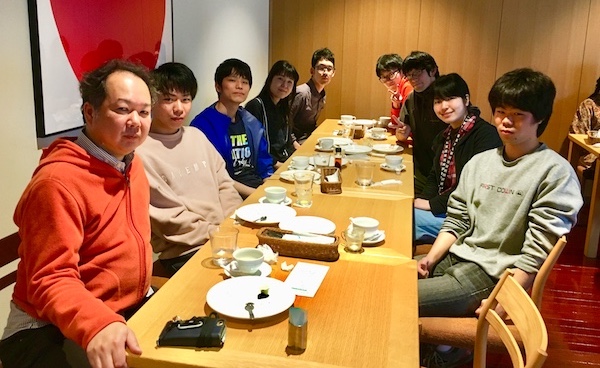 研究室メンバーの写真