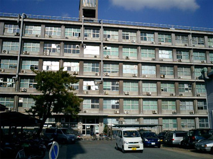 Hakozaki_building_2